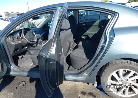 2012 Mazda Mazda3 I Touring из США, поврежденный, VIN JM1BL1V86C1675158